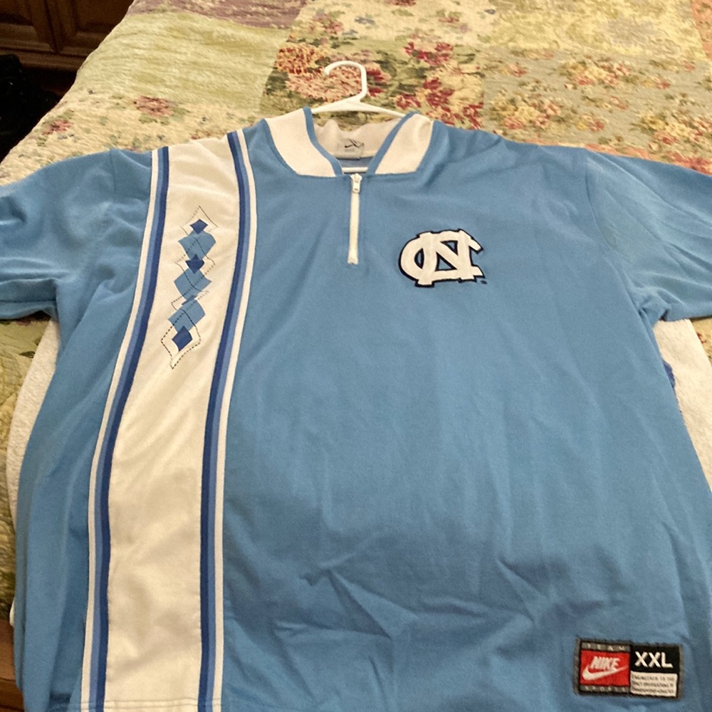 UNC North Carolina Top